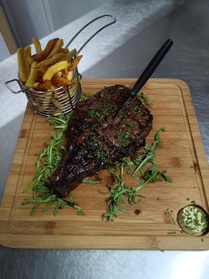 Hotel Restaurant L'Escale Du Bon Accueil Rambrouch Zewnętrze zdjęcie